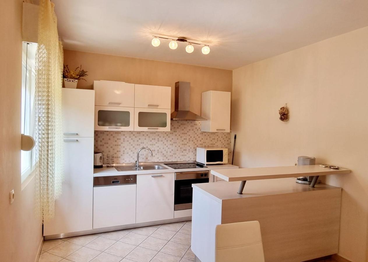 Apartman Anka Palit Eksteriør billede