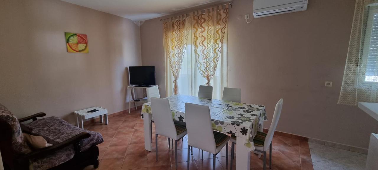 Apartman Anka Palit Eksteriør billede